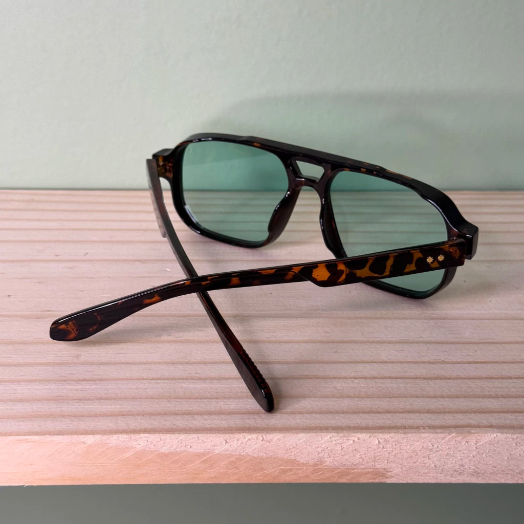 ÓCULOS CASSIO ANIMAL PRINT LENTE VERDE