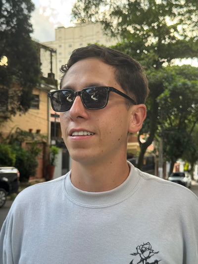 ÓCULOS PAUL PRETO